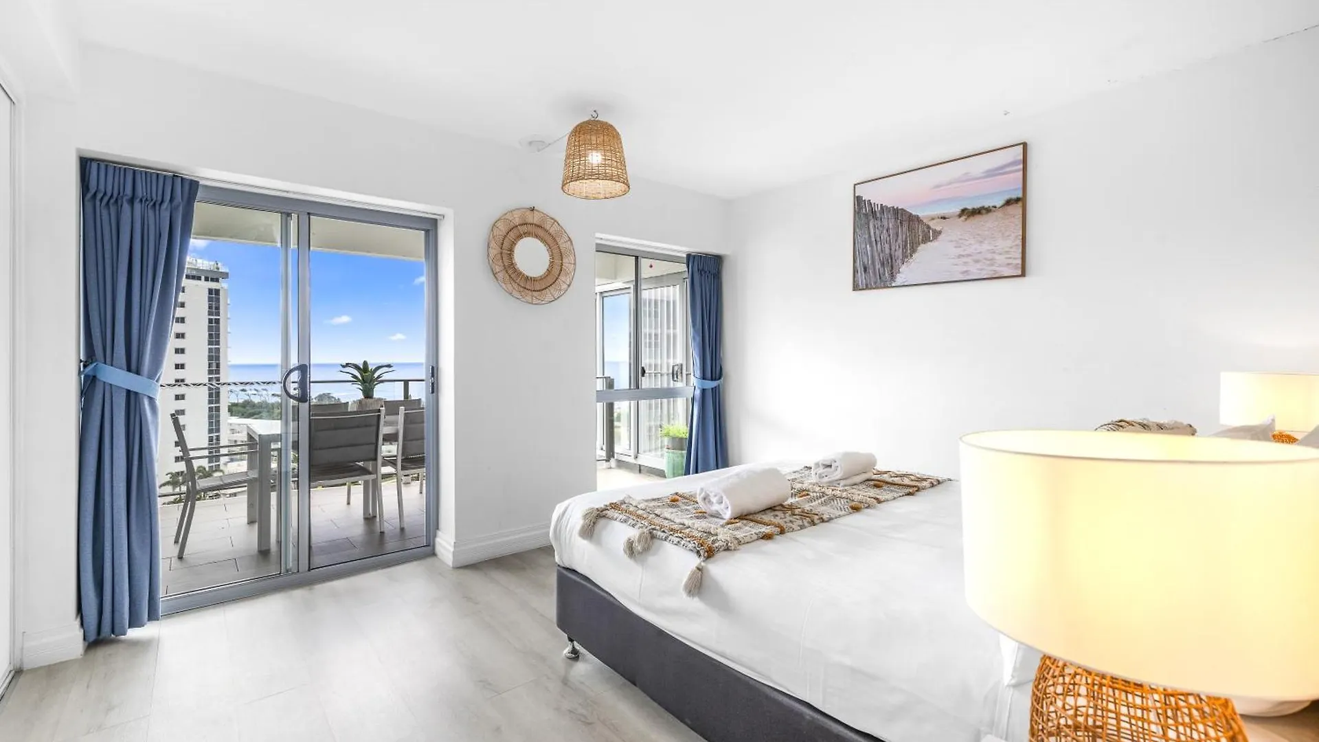 *** Апарт-отель Maroochy Sands Holiday Apartments Маручидор Австралия